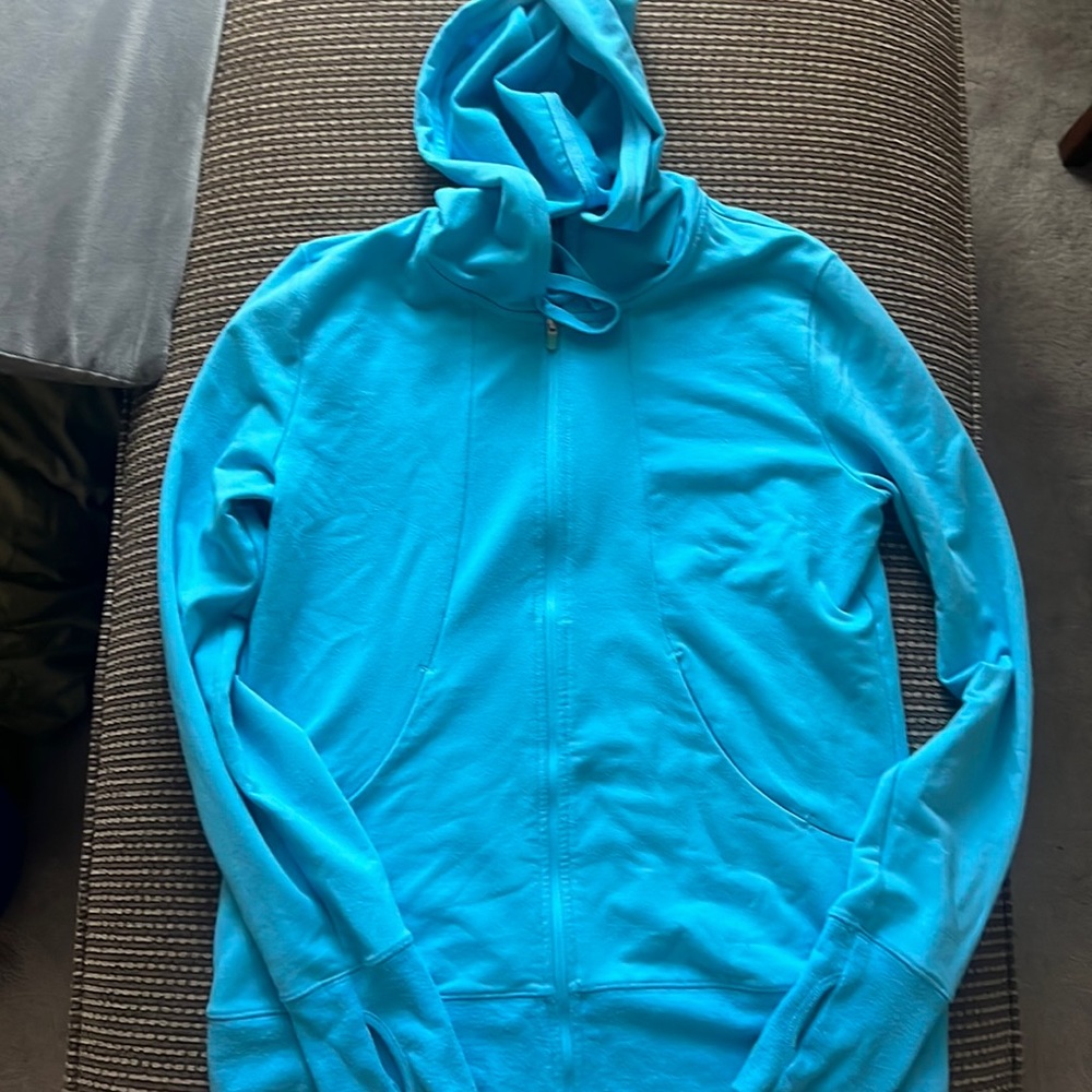 EUC Gap athletic full zip hoodie blue size medium
